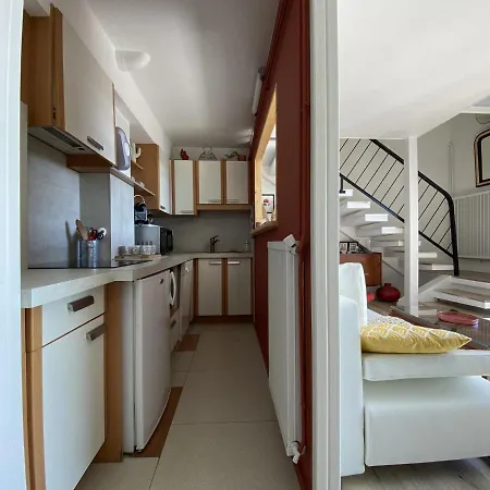 Royan, 2 Pieces, 4 Personnes - Fr-1-539-38 Apartment *